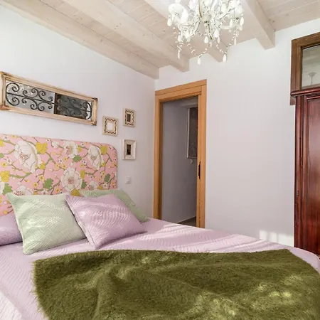 Casa Oyambre * Комильяс
